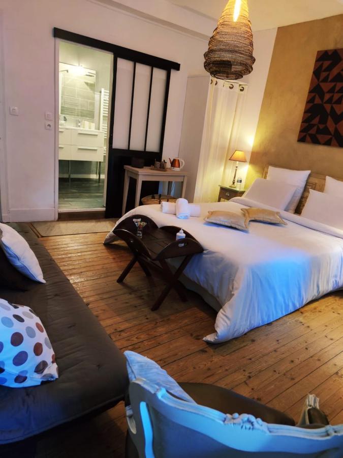 Chambre D'Hotes "Le Village" Villenouvelle Exteriér fotografie